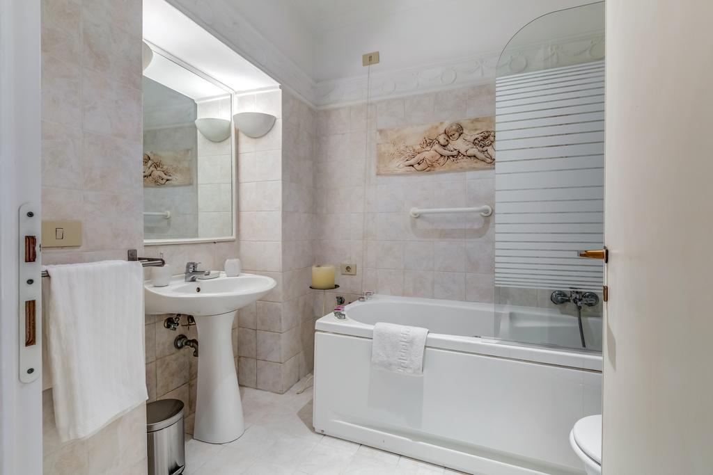 Veneto Excelsior Suite Roma Oda fotoğraf