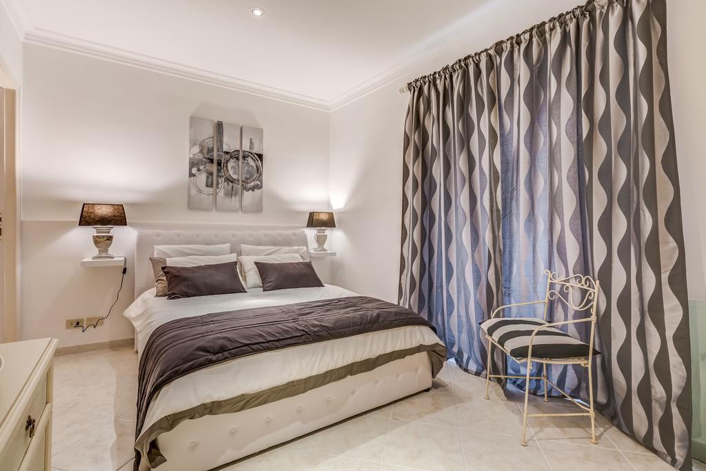 Veneto Excelsior Suite Roma Oda fotoğraf